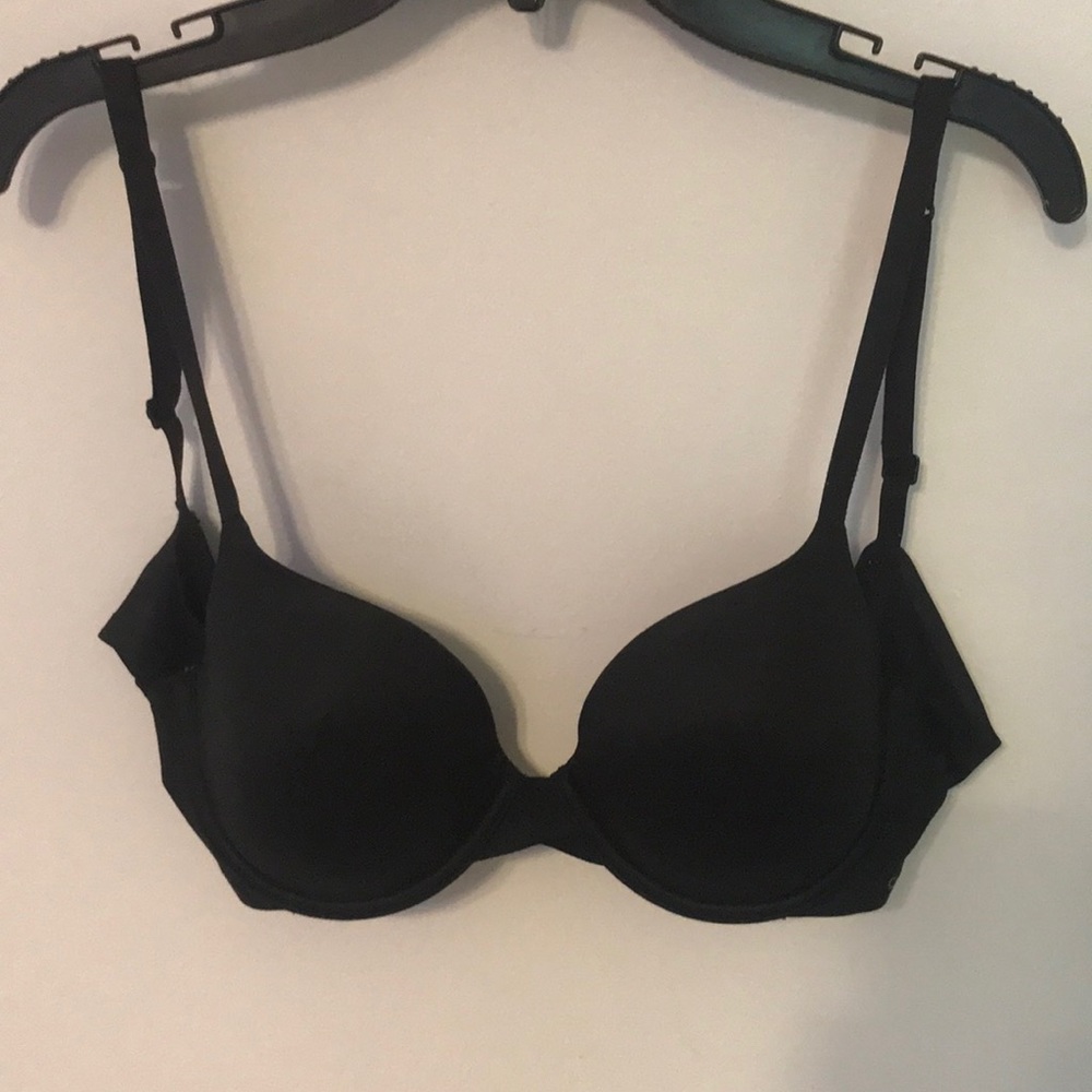 black calvin klein bra